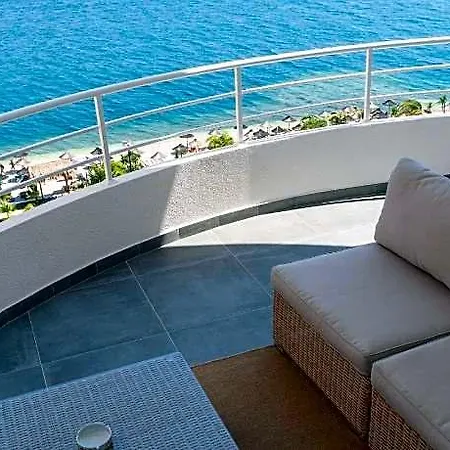 מלון Limani Luxury Beachfront 1 סרנדה